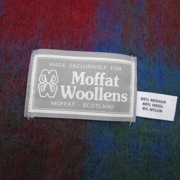 Vintage Moffat Woollens Scotland plaid Blanket - Picture 2 of 9
